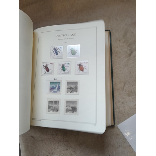 112 - Stamps : Germany Lighthouse Hingeless Luxury Stamp Album on 60 pages lots of mint no hinge stamps, n... 