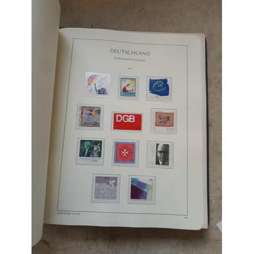 112 - Stamps : Germany Lighthouse Hingeless Luxury Stamp Album on 60 pages lots of mint no hinge stamps, n... 