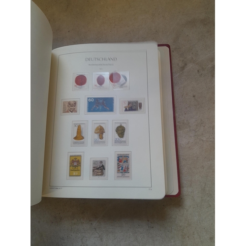 128 - Stamps : Germany collection in a Lighthouse Hingless album, includes high cat sets on some pages, NB... 