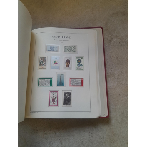 128 - Stamps : Germany collection in a Lighthouse Hingless album, includes high cat sets on some pages, NB... 