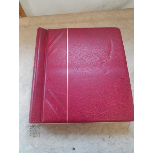 128 - Stamps : Germany collection in a Lighthouse Hingless album, includes high cat sets on some pages, NB... 