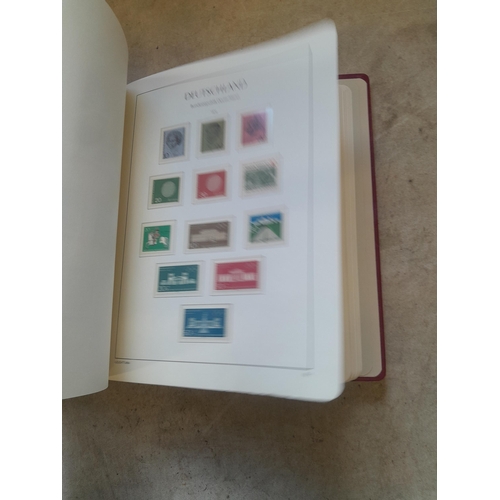 128 - Stamps : Germany collection in a Lighthouse Hingless album, includes high cat sets on some pages, NB... 