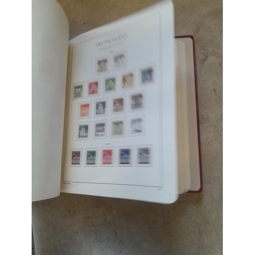 128 - Stamps : Germany collection in a Lighthouse Hingless album, includes high cat sets on some pages, NB... 