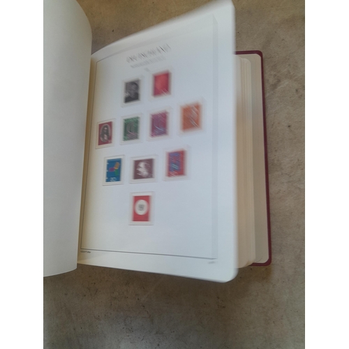 128 - Stamps : Germany collection in a Lighthouse Hingless album, includes high cat sets on some pages, NB... 