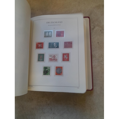 128 - Stamps : Germany collection in a Lighthouse Hingless album, includes high cat sets on some pages, NB... 