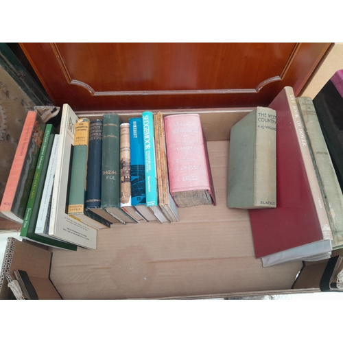 139 - Box of books with very approx. vendor list, please ignore condition reports on the list as they are ... 