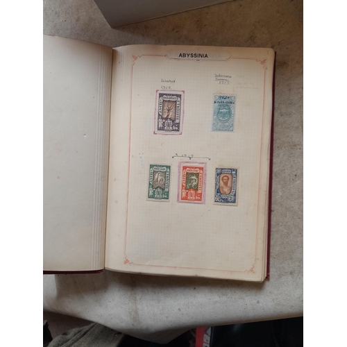 166 - Approx 10 kg of stamps and postcards : loose on paper, in albums, stock books, on pages GB World and... 