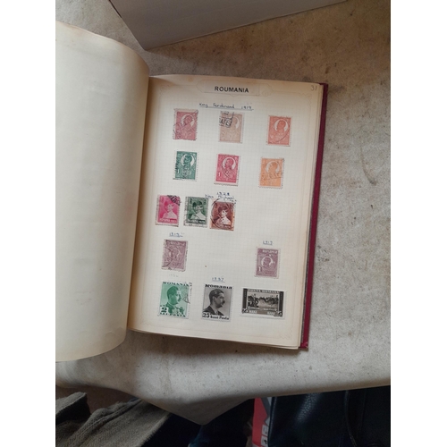 166 - Approx 10 kg of stamps and postcards : loose on paper, in albums, stock books, on pages GB World and... 