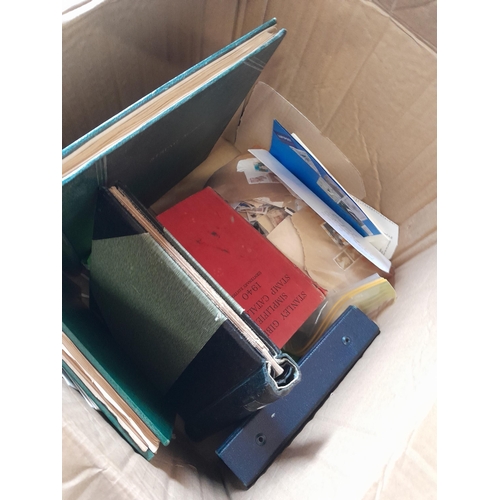 166 - Approx 10 kg of stamps and postcards : loose on paper, in albums, stock books, on pages GB World and... 