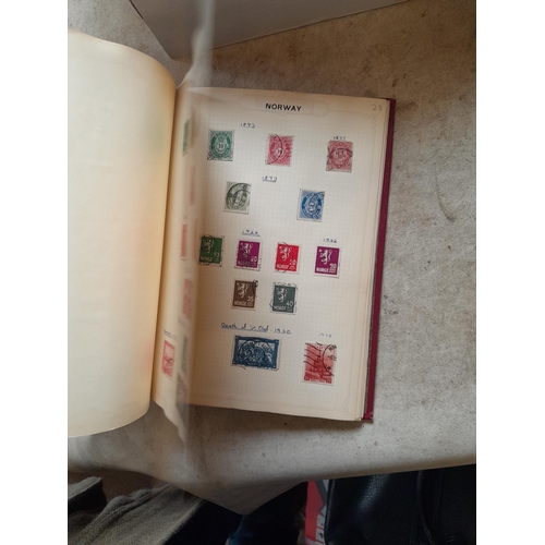 166 - Approx 10 kg of stamps and postcards : loose on paper, in albums, stock books, on pages GB World and... 