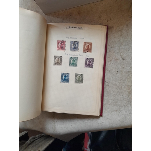 166 - Approx 10 kg of stamps and postcards : loose on paper, in albums, stock books, on pages GB World and... 