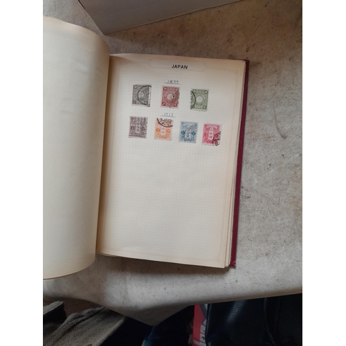 166 - Approx 10 kg of stamps and postcards : loose on paper, in albums, stock books, on pages GB World and... 