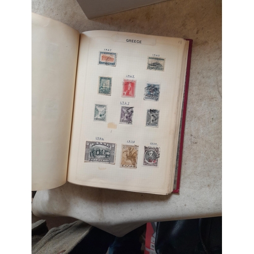 166 - Approx 10 kg of stamps and postcards : loose on paper, in albums, stock books, on pages GB World and... 
