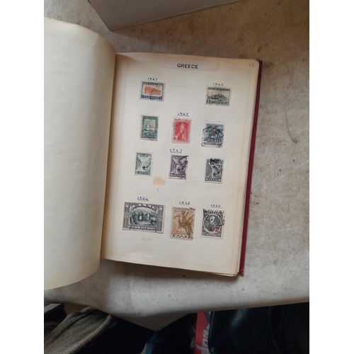 166 - Approx 10 kg of stamps and postcards : loose on paper, in albums, stock books, on pages GB World and... 