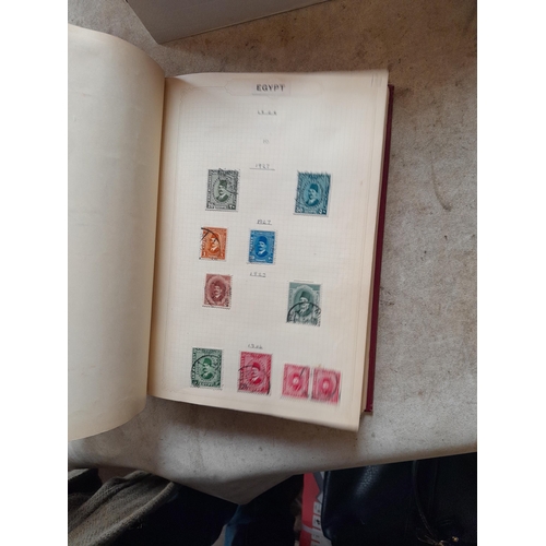 166 - Approx 10 kg of stamps and postcards : loose on paper, in albums, stock books, on pages GB World and... 