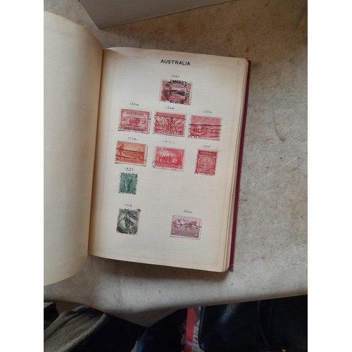 166 - Approx 10 kg of stamps and postcards : loose on paper, in albums, stock books, on pages GB World and... 