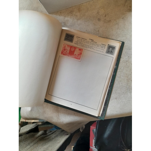 166 - Approx 10 kg of stamps and postcards : loose on paper, in albums, stock books, on pages GB World and... 
