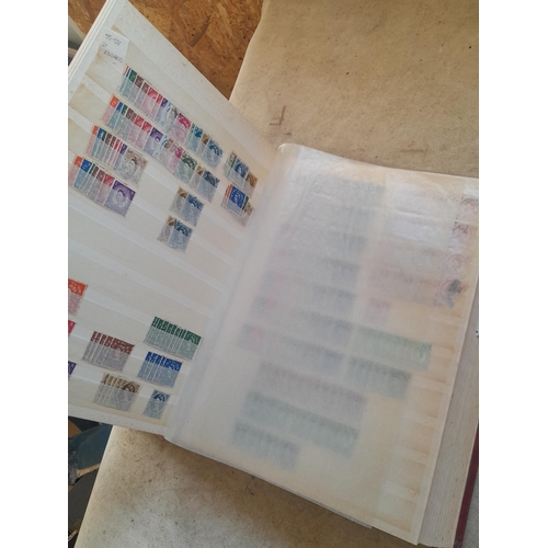 252 - Stamps : QEII in a stock book with duplication
