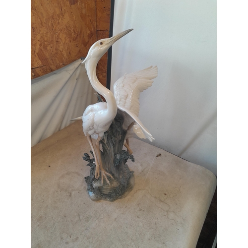 257 - Rare and retired Lladro figure in good order, Courting Egrets