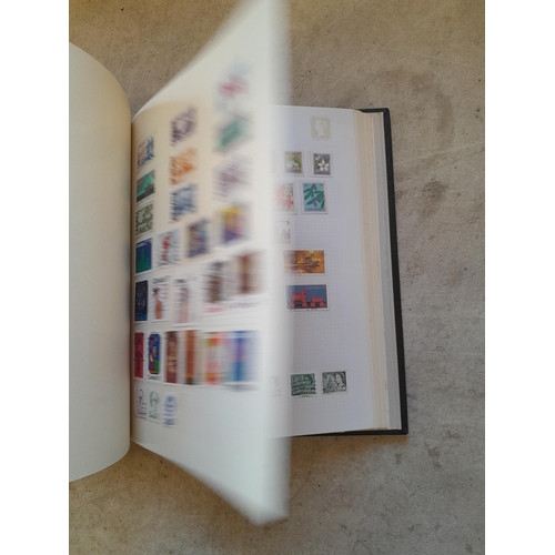 259 - Stamps : Commonwealth A - C : Aden Dhows to 3 1/2 Anna SG 1 -7, Australia poss SG 9 , 6 D roo other ... 