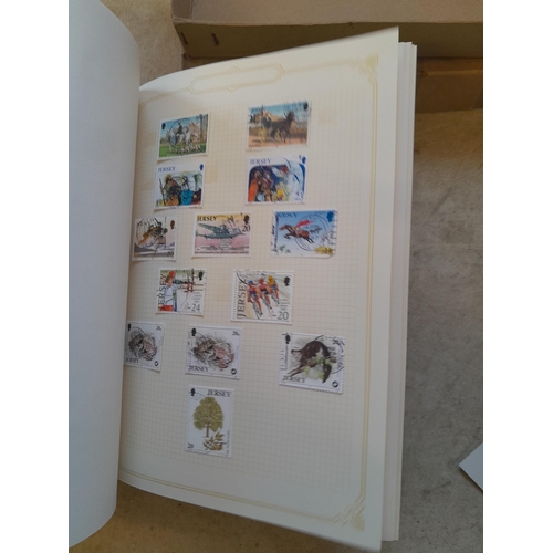 260 - Stamps of Channel Islands, noted 1940s covers from World War II and local postal stamps