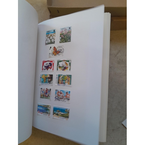 260 - Stamps of Channel Islands, noted 1940s covers from World War II and local postal stamps