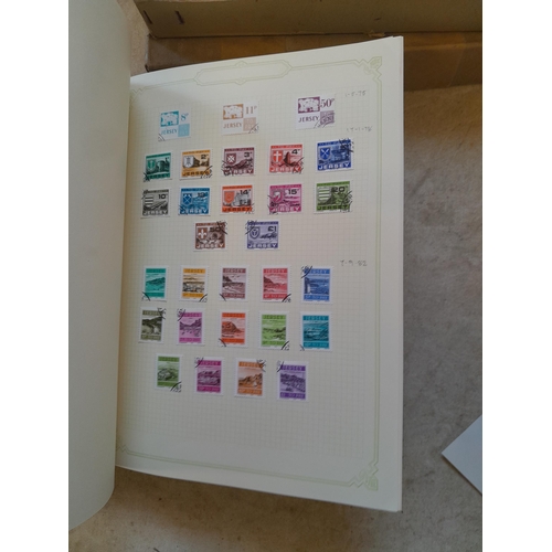 260 - Stamps of Channel Islands, noted 1940s covers from World War II and local postal stamps