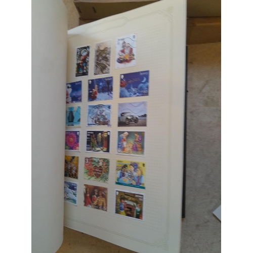 260 - Stamps of Channel Islands, noted 1940s covers from World War II and local postal stamps