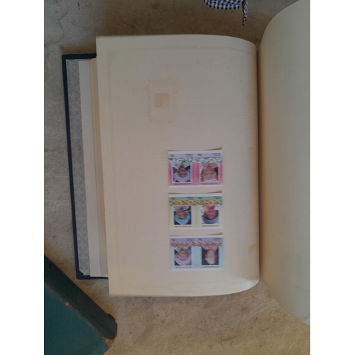 263 - Stamps of the Commonwealth O - Z : a good lot, Rhodesia SG 158 1910 set 3 Shillings with faults, 135... 