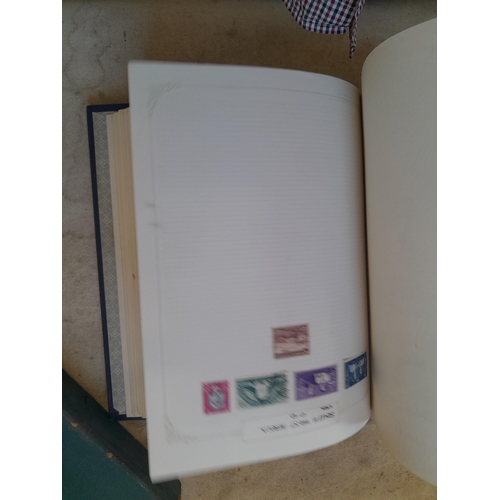 263 - Stamps of the Commonwealth O - Z : a good lot, Rhodesia SG 158 1910 set 3 Shillings with faults, 135... 