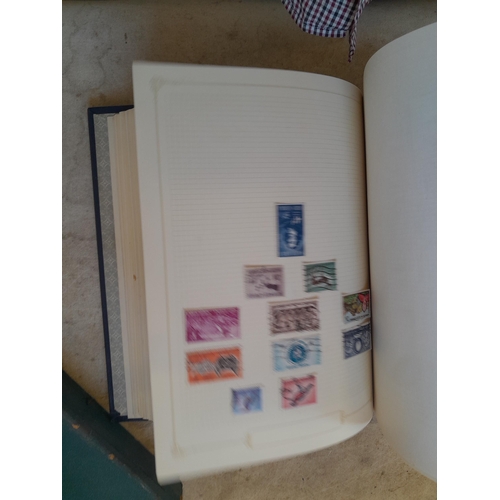 263 - Stamps of the Commonwealth O - Z : a good lot, Rhodesia SG 158 1910 set 3 Shillings with faults, 135... 