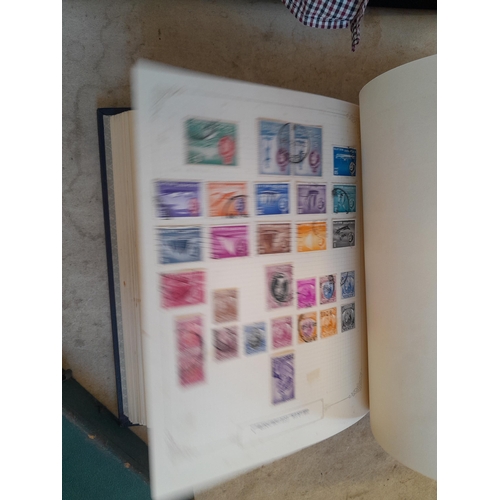 263 - Stamps of the Commonwealth O - Z : a good lot, Rhodesia SG 158 1910 set 3 Shillings with faults, 135... 