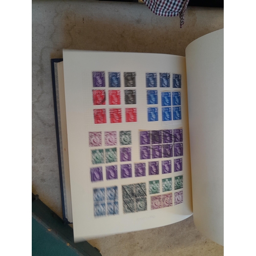 263 - Stamps of the Commonwealth O - Z : a good lot, Rhodesia SG 158 1910 set 3 Shillings with faults, 135... 