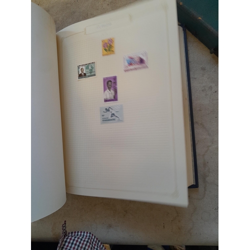 263 - Stamps of the Commonwealth O - Z : a good lot, Rhodesia SG 158 1910 set 3 Shillings with faults, 135... 