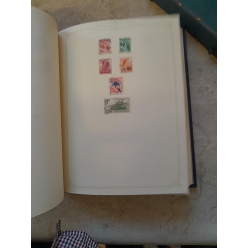 263 - Stamps of the Commonwealth O - Z : a good lot, Rhodesia SG 158 1910 set 3 Shillings with faults, 135... 