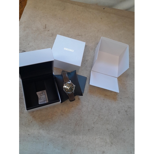 265 - Gents Seiko wristwatch in box of issue