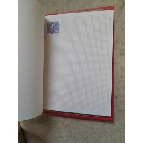 210 - Stamps : a multithematic collection on SG Avon leaves lightly mounted , approx 100 pages in clean co... 