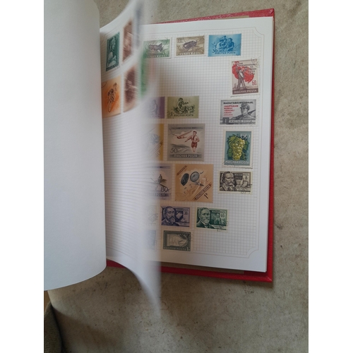210 - Stamps : a multithematic collection on SG Avon leaves lightly mounted , approx 100 pages in clean co... 