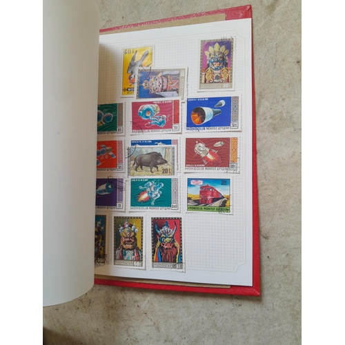 210 - Stamps : a multithematic collection on SG Avon leaves lightly mounted , approx 100 pages in clean co... 