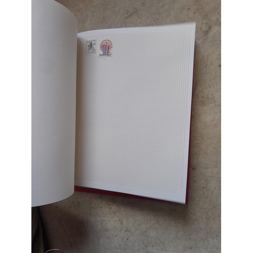 210 - Stamps : a multithematic collection on SG Avon leaves lightly mounted , approx 100 pages in clean co... 