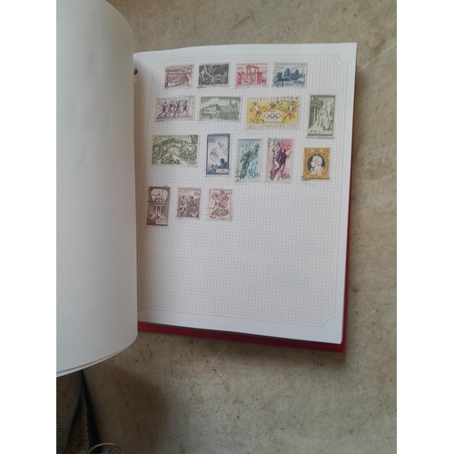 210 - Stamps : a multithematic collection on SG Avon leaves lightly mounted , approx 100 pages in clean co... 