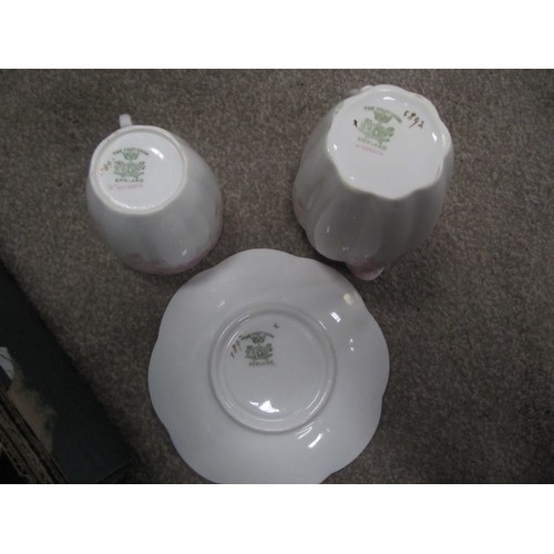 92 - Box of Cups, Saucers, Bowls & Other China.