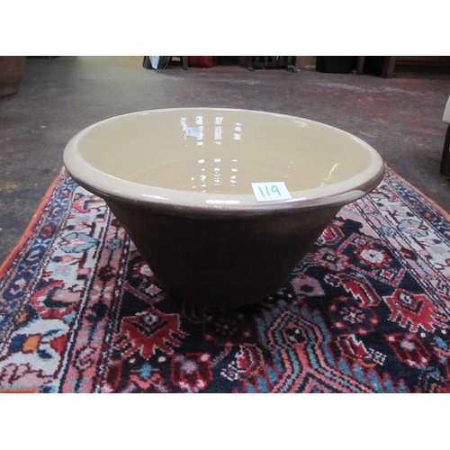 119 - Large Crock Pot - Approx 15