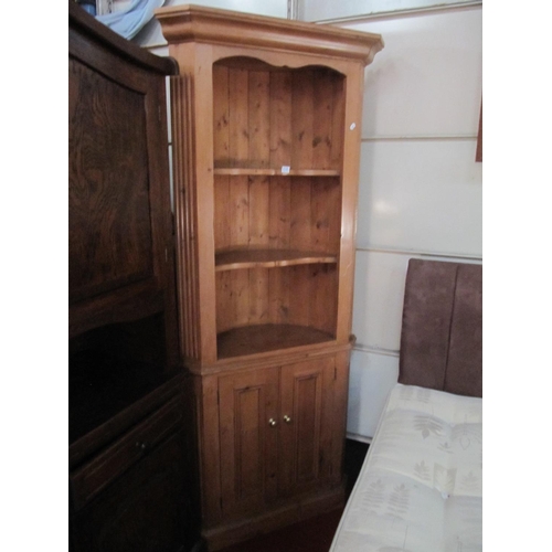 565 - Solid Pine Corner Unit over Double Cupboard.