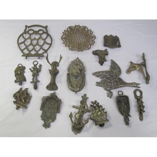 174 - Tray of Brass Items - Door Knockers etc.