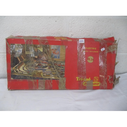 239 - Boxed Triang Model Train Set RS.34.