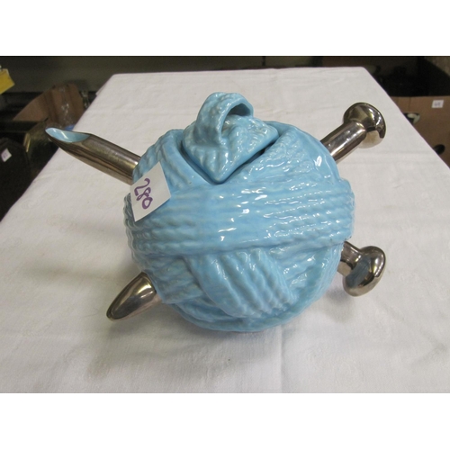 280 - Ball of Blue Wool & Knitting Needles Novelty Teapot.