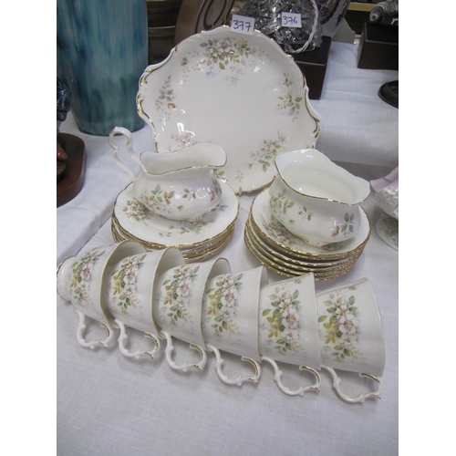 377 - 21 Piece Royal Albert 