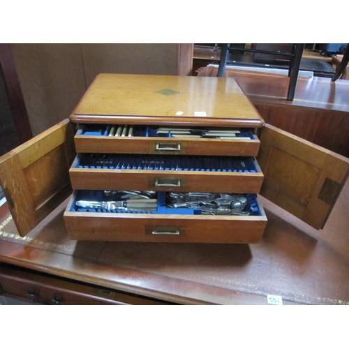 550 - Oak Three Drawer Canteen Box of Assorted Cutlery.