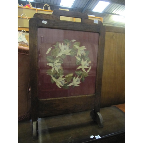 632 - Oak Framed Tapestry Fire Screen.